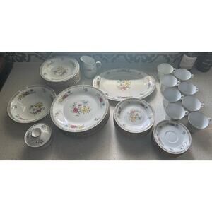 44 Piece Plate Setting for Eight Liling China, Yung Shen in the Ling Rose